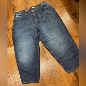 Pilcro relaxed fit jeans. Worn once. Size 16W. EUC
